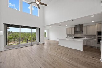 694 Iron Willow Lp in Dripping Springs, TX - Building Photo - Building Photo