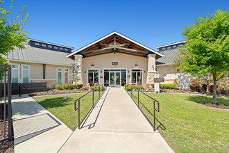 Woodlands at the Preserve in Garland, TX - Building Photo - Building Photo