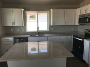 123 9th Ave in Moses Lake, WA - Building Photo - Building Photo