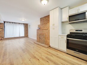 1726 N Sedgwick St in Chicago, IL - Building Photo - Building Photo