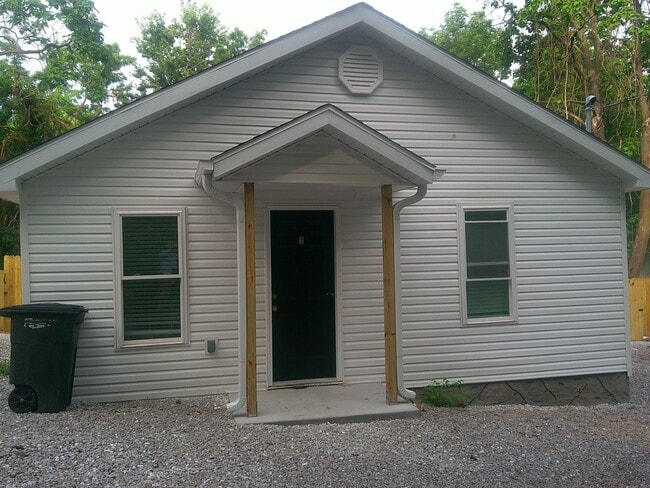 property at 2 Smarr Ct