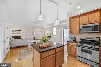 1300 Taylor St NW in Washington, DC - Building Photo - Building Photo