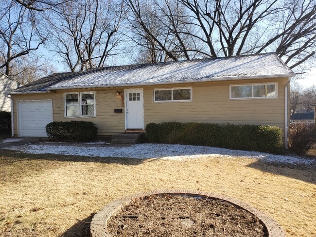 7401 E 107th St in Kansas City, MO - Building Photo - Building Photo