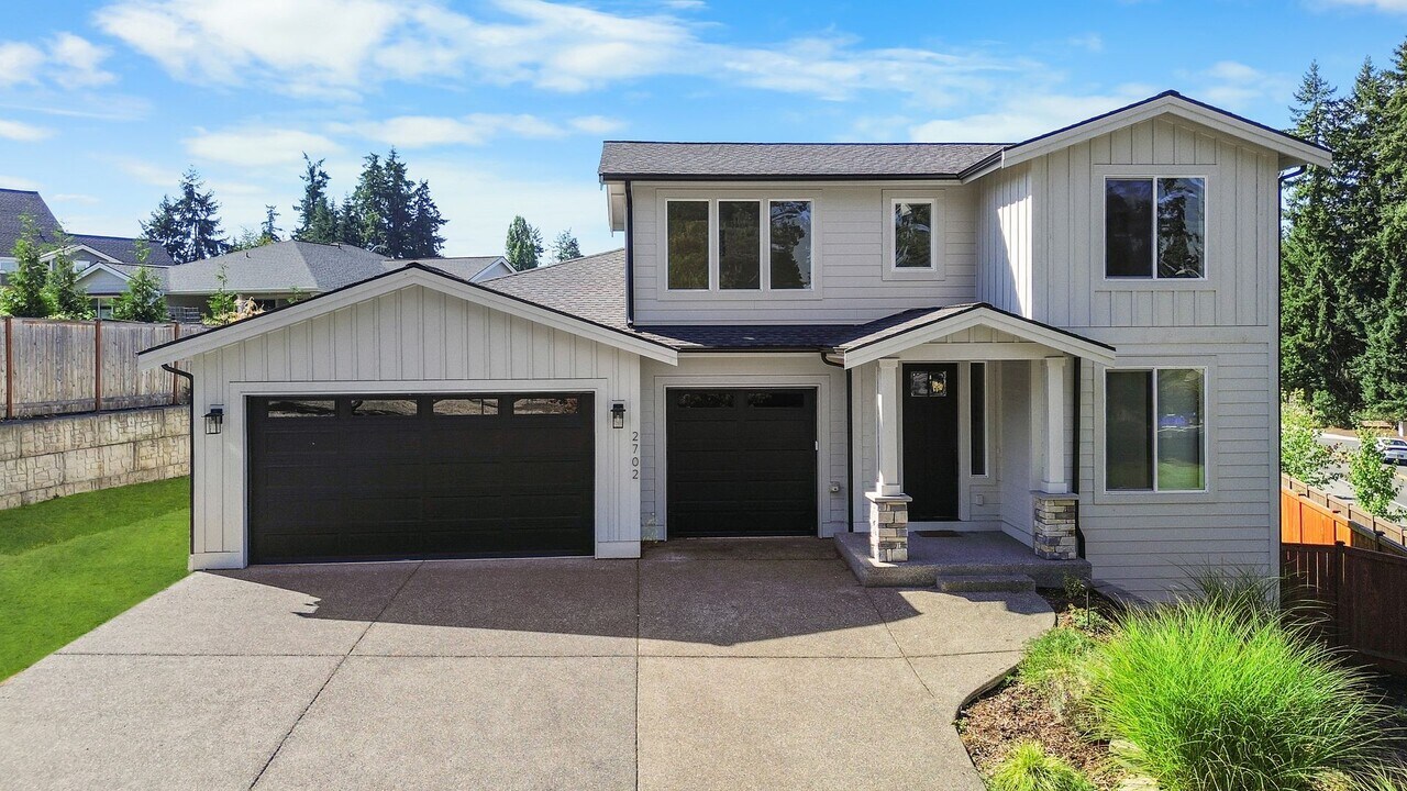 2702 Marietta St in Steilacoom, WA - Building Photo