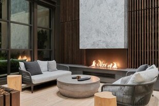 1 Bristol Ct in San Francisco, CA - Building Photo