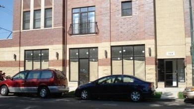 1701 W Belmont Ave in Chicago, IL - Building Photo - Building Photo