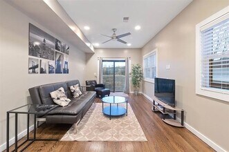 48 W 18th St in Weehawken, NJ - Building Photo - Building Photo