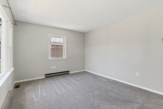 421 E 2nd St in Farmville, VA - Building Photo - Building Photo