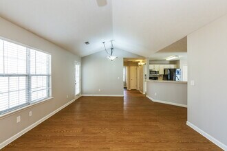 4622 Noah Overlook W in Acworth, GA - Building Photo - Building Photo