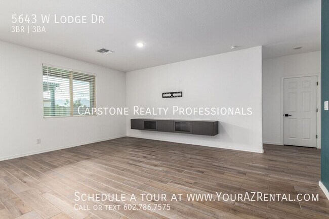 5643 W Ldg Dr in Phoenix, AZ - Building Photo - Building Photo