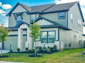 136 Holmby Dr in Hutto, TX - Building Photo - Building Photo