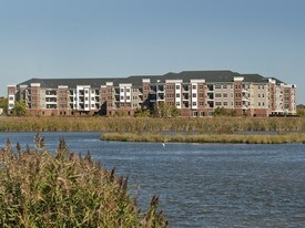 The Station at Lyndhurst in Lyndhurst, NJ - Building Photo