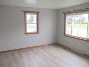 1104 Porter St in Conway, PA - Building Photo - Building Photo