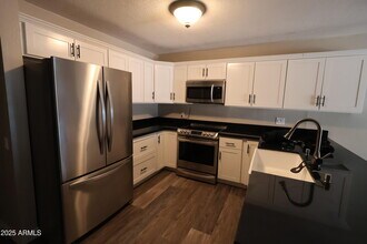 20230 N 32nd Ln in Phoenix, AZ - Building Photo - Building Photo