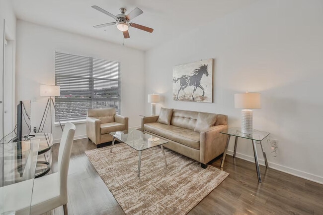 property at 5080 Camino Del Arroyo