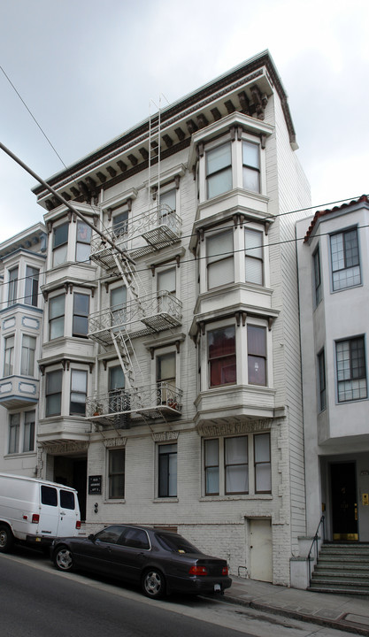 1525 Clay St in San Francisco, CA - Building Photo