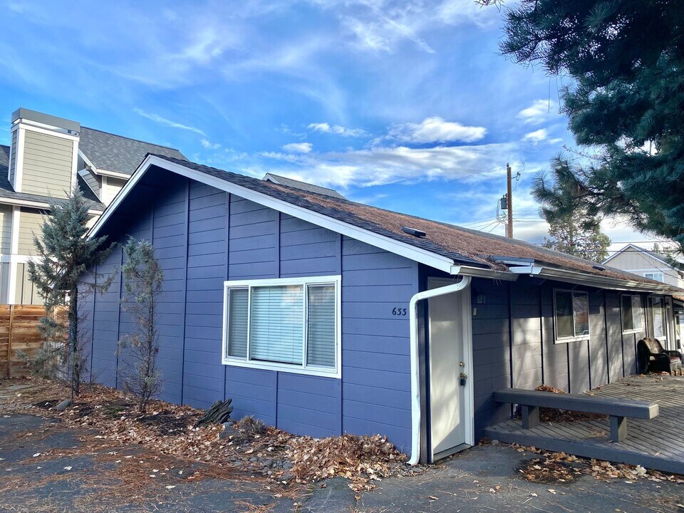 633 NW Portland Ave in Bend, OR - Building Photo