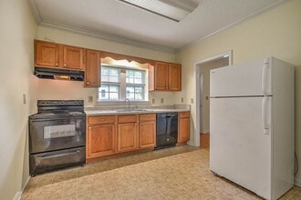 1801 Indian Ridge Rd in Johnson City, TN - Building Photo - Building Photo