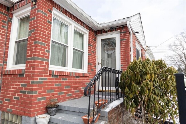 property at 3613 Vestal Rd