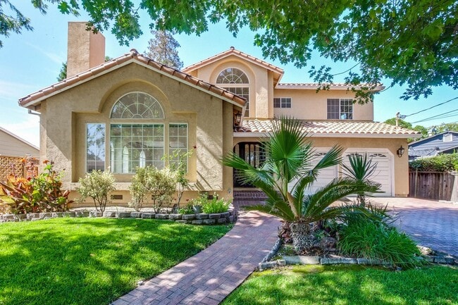 property at 1335 Whitehurst Ct