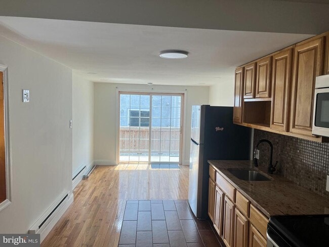 property at 2052 Tasker St