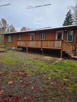 389 Collins Rd in Toledo, WA - Building Photo