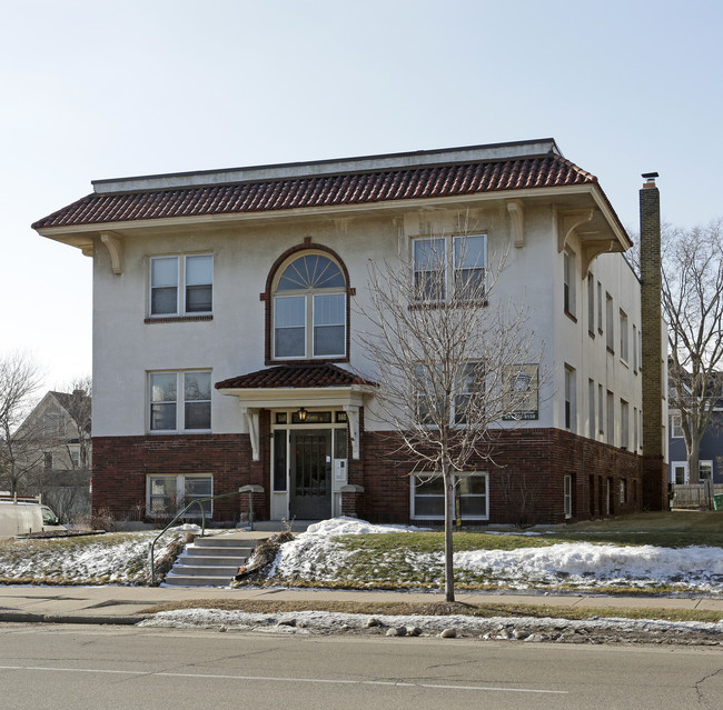 The Janet in St. Paul, MN - Foto de edificio - Building Photo