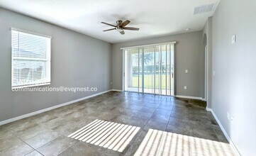 9718 Mulberry Marsh Ln in Sun City Center, FL - Building Photo - Building Photo