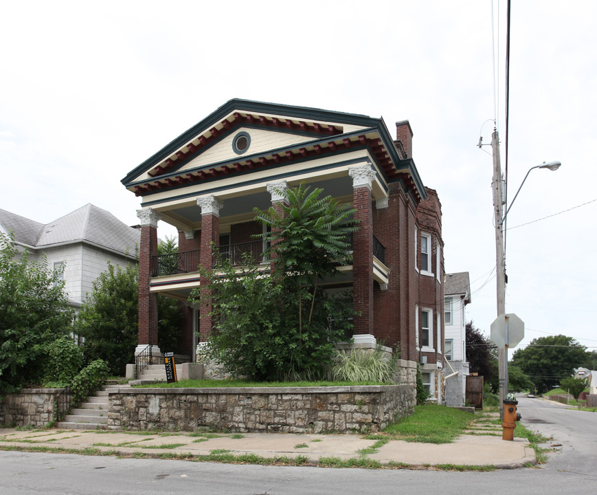 Building 1 in Kansas City, MO - Building Photo