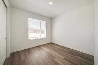 11184 W Helenium Dr in Star, ID - Building Photo - Building Photo