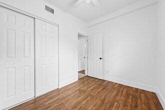130 Plum Tree Dr in Lantana, FL - Building Photo - Building Photo