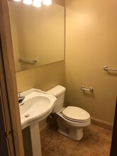 1616 Spring Valley Dr-Unit -15 in Huntington, WV - Building Photo - Building Photo