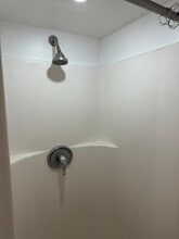 922 Eaton St, Unit 922C in Key West, FL - Foto de edificio - Building Photo