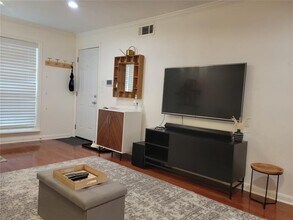 5326 Fleetwood Oaks Ave-Unit -149 in Dallas, TX - Building Photo - Building Photo