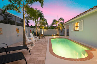 27414 Pollard Dr in Bonita Springs, FL - Building Photo - Building Photo