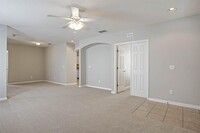 16232 Bridgewalk Dr in Lithia, FL - Building Photo - Building Photo