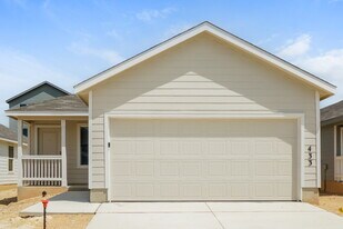 433 Payton Pl in Marion, TX - Building Photo