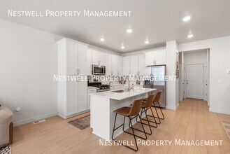 938 Terracotta Dr in Saratoga Springs, UT - Building Photo - Building Photo