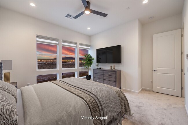 property at 3346 Esker Rdg Ave