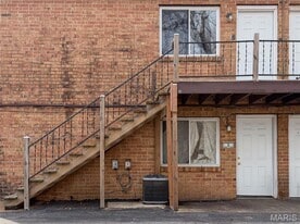 5308 Old Hwy 21, Unit C5 in Imperial, MO - Building Photo