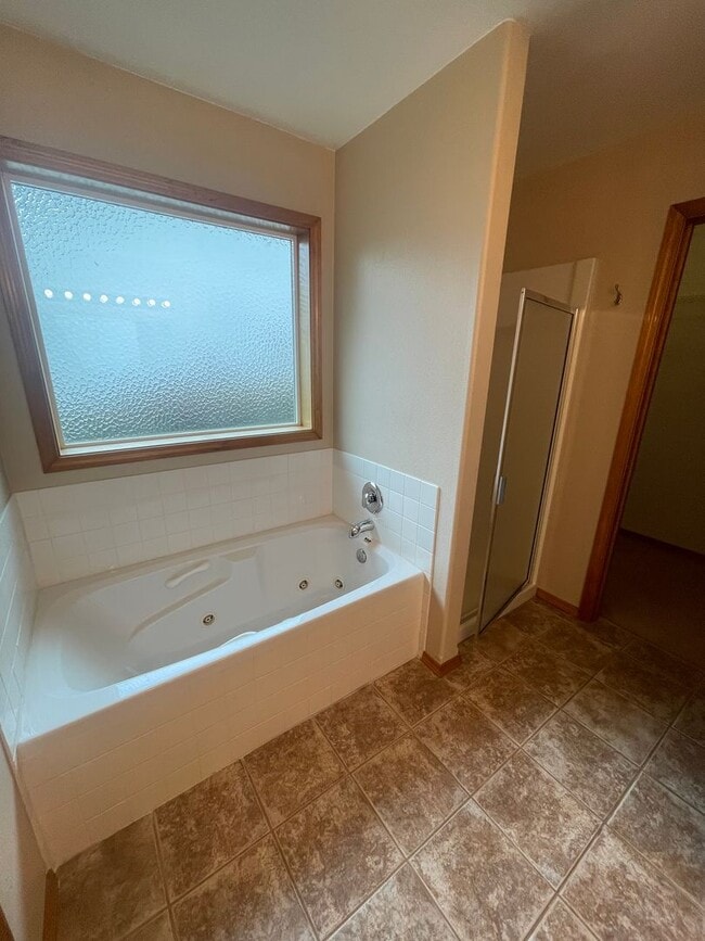 2663 Oak Ridge St NW in Albany, OR - Building Photo - Building Photo