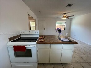 1832 My Pl Ln in West Palm Beach, FL - Building Photo - Building Photo