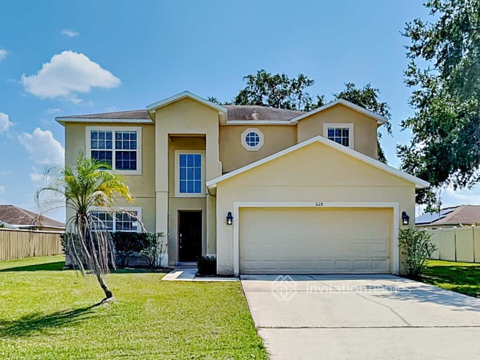 628 Bluebill Ln in Poinciana, FL - Foto de edificio