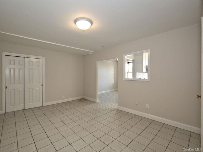 110 Bradford St in Harrison, NY - Foto de edificio - Building Photo