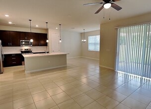 17387 Saw Palmetto Ave in Clermont, FL - Building Photo - Building Photo