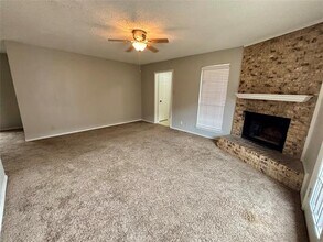 1720 Magnolia Ln in Euless, TX - Building Photo - Building Photo