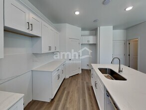 9732 W Parkway Dr in Tolleson, AZ - Building Photo - Building Photo