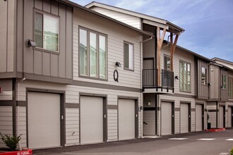 Trio Pointe in Camas, WA - Foto de edificio - Building Photo