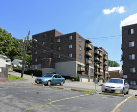 Li-Jo Apartments in Revere, MA - Building Photo - Building Photo