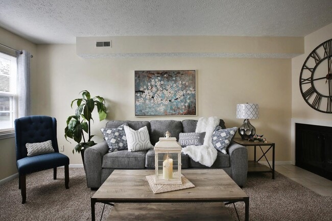 property at 1613 Worthington Row Dr